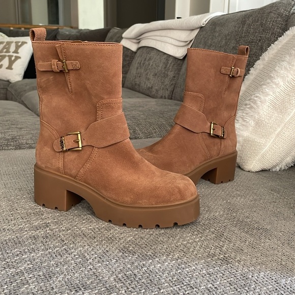 NWT MICHAEL KORS Perry Suede Boots! - Picture 11 of 15